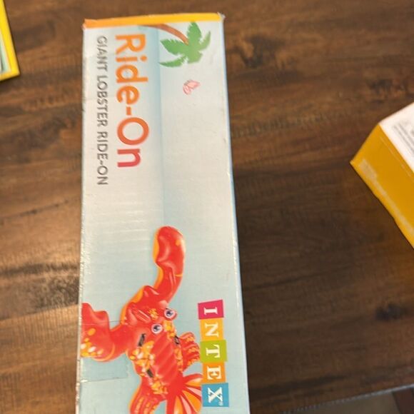 Giant Lobster Ride-On - Red - Picture 2 of 6